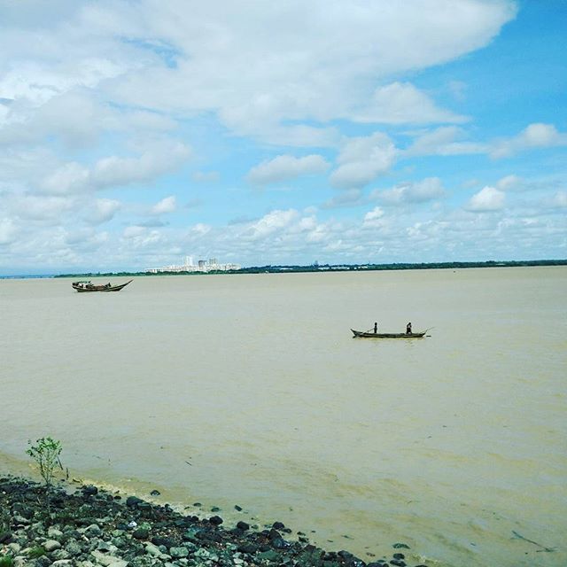 Река Янгон